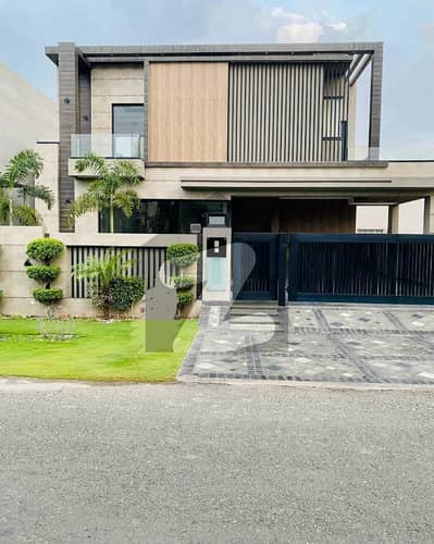 Luxurious 10 Marla House For Rent On Top Location Of DHA Phase 7 Lahore