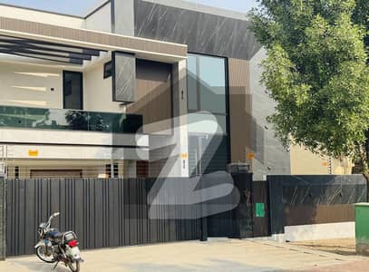 One Kanal Ultra Classic Architect Designer House For Sale In Bahria Town Lahore