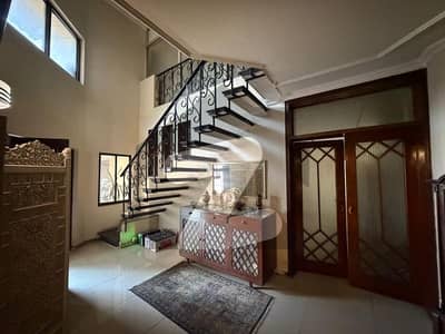 Gulberg One Kanal Town House Is Available For Sale