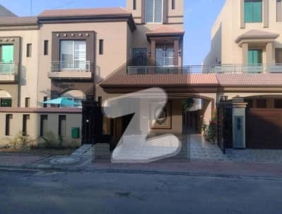 Vip 10 Marla Luxury Furnished House Available For Rent In Bahria Town Lahore