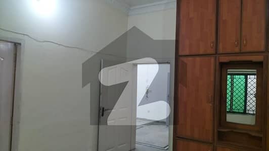 کورنگ ٹاؤن اسلام آباد میں 2 کمروں کا 10 مرلہ مکان 65.0 ہزار میں کرایہ پر دستیاب ہے۔