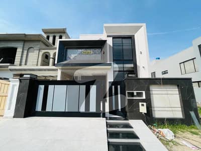 لیک سٹی ۔ سیکٹر ایم ۔ 3اے لیک سٹی,رائیونڈ روڈ,لاہور میں 5 کمروں کا 12 مرلہ مکان 6.65 کروڑ میں برائے فروخت۔ لیک سٹی ۔ سیکٹر ایم ۔ 3اے لیک سٹی,رائیونڈ روڈ,لاہور میں 5 کمروں کا 12 مرلہ مکان 6.65 کروڑ میں برائے فروخت۔