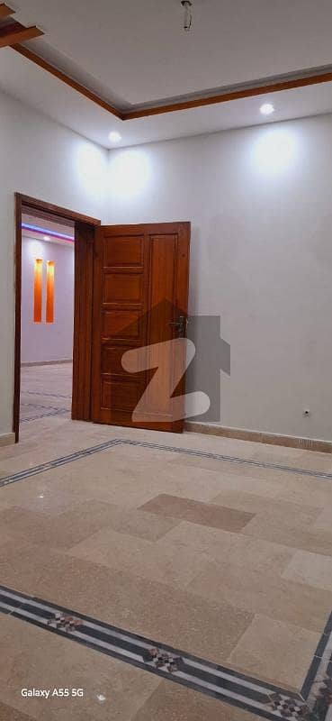 گرین ایونیو اسلام آباد میں 4 کمروں کا 1 کنال بالائی پورشن 90.0 ہزار میں کرایہ پر دستیاب ہے۔