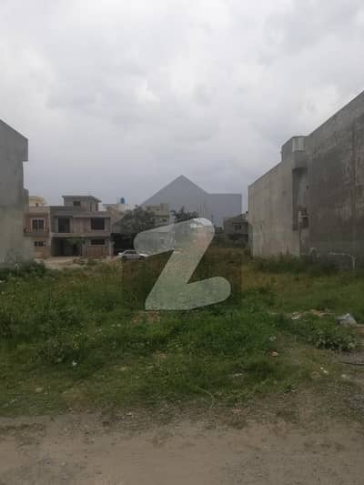 7 Marla Plot For Sale