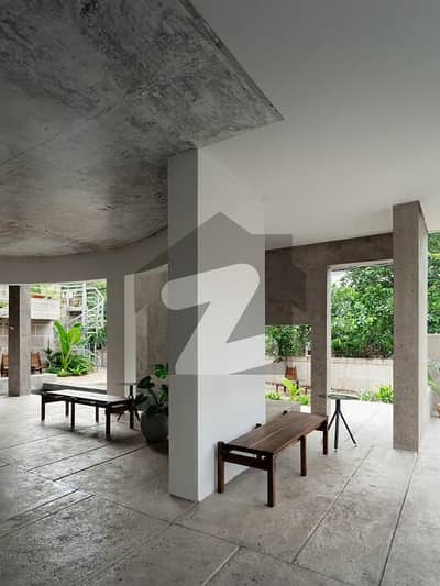 ایم ایم عالم روڈ گلبرگ,لاہور میں 6 کمروں کا 1 کنال عمارت 8.0 لاکھ میں کرایہ پر دستیاب ہے۔