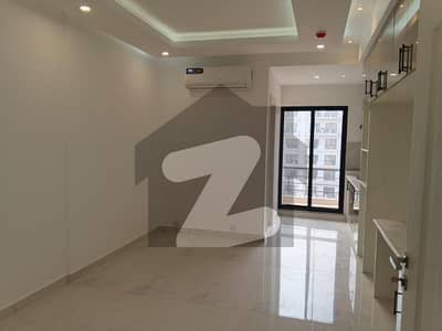 دی سپرنگ آپارٹمنٹس ہومز مین کینال بینک روڈ,لاہور میں 2 مرلہ Studio فلیٹ 35.0 ہزار میں کرایہ پر دستیاب ہے۔