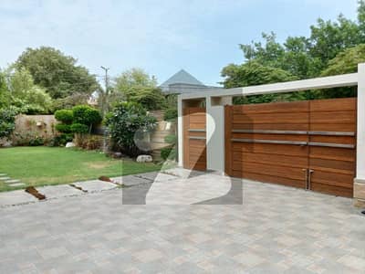 DHA PHASE 6, BRAND NEW 1000 Sq. Yards Bungalow for Sale