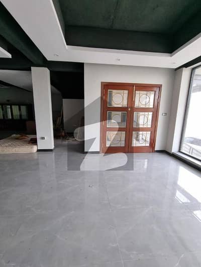 Unfurnished space for office available for rent