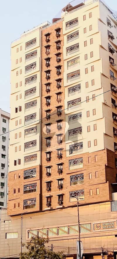 شہید ملت روڈ کراچی میں 4 کمروں کا 11 مرلہ فلیٹ 8.75 کروڑ میں برائے فروخت۔