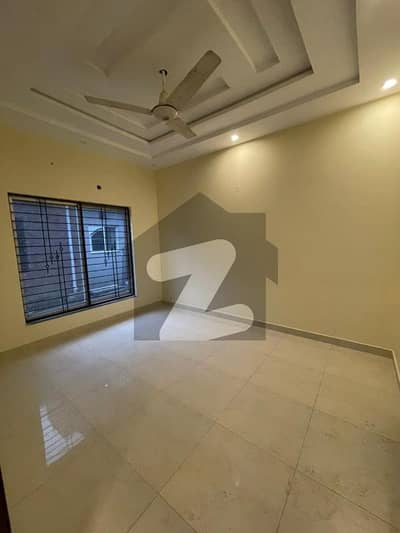 Well Mentioned Beautiful Upper Portion Near Air Port, Near DHA Phase 8