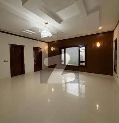 ڈی ایچ اے فیز 4 ڈی ایچ اے ڈیفینس,کراچی میں 1 کنال مکان 19.5 کروڑ میں برائے فروخت۔