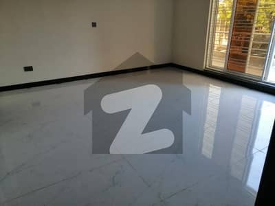 4 Kanal House In New Garden Town For Sale