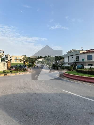 Sector N 8m Corner Plot for Sale in Bahria enclave islamabad