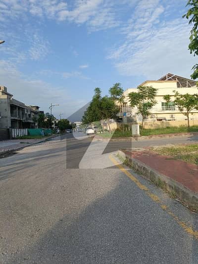 Sector F1 8m plot for sale in Bahria enclave islamabad