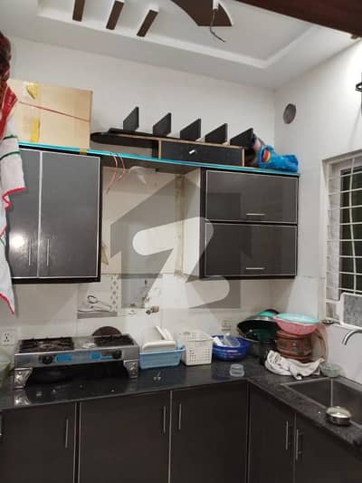 5 MARLA 2ND FLOOR AVAILABLE FOR RENT IN PU PHASE 2 NEAR GULSHAN E LAHORE AND PUNJAB SCHOOL