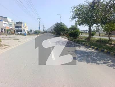 1 Kanal 60 Feet Road LDA Approved