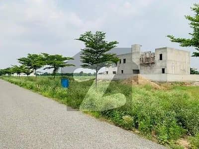 25 Marla Corner Plot Back Of Broadway Road Available in Phase 8 Block V In Numbering 600