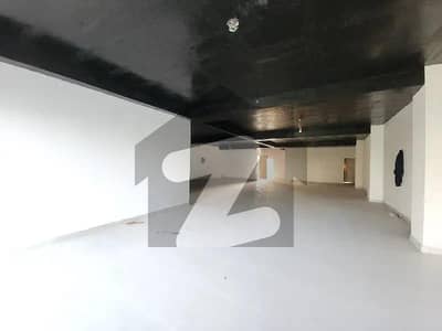 1 Kanal Hall Available In Johar Town