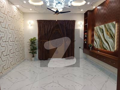 گارڈن ٹاؤن فیز 3 گارڈن ٹاؤن,گوجرانوالہ میں 6 کمروں کا 1 کنال مکان 2.0 لاکھ میں کرایہ پر دستیاب ہے۔