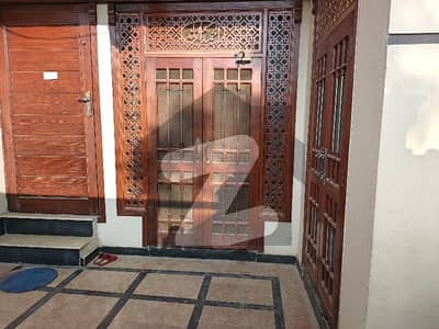 شہزاد ٹاؤن اسلام آباد میں 2 کمروں کا 4 مرلہ زیریں پورشن 46.0 ہزار میں کرایہ پر دستیاب ہے۔