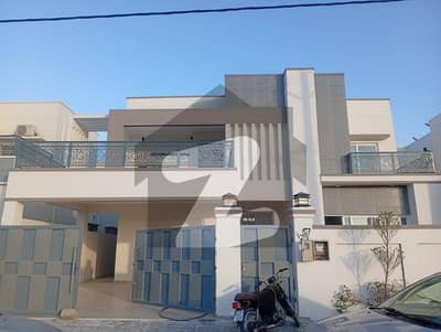 فالکن کمپلیکس نیوملیر ملیر,کراچی میں 5 کمروں کا 1 کنال مکان 2.45 لاکھ میں کرایہ پر دستیاب ہے۔ فالکن کمپلیکس نیوملیر ملیر,کراچی میں 5 کمروں کا 1 کنال مکان 2.45 لاکھ میں کرایہ پر دستیاب ہے۔