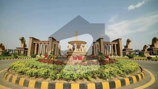 5Marla plot available E1