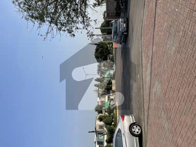 ڈریم گارڈنز فیز 1 ڈریم گارڈنز,ڈیفینس روڈ,لاہور میں 6 مرلہ رہائشی پلاٹ 1.3 کروڑ میں برائے فروخت۔