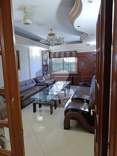 FLAT FOR RENT 2BED DD FULL RENOVETED