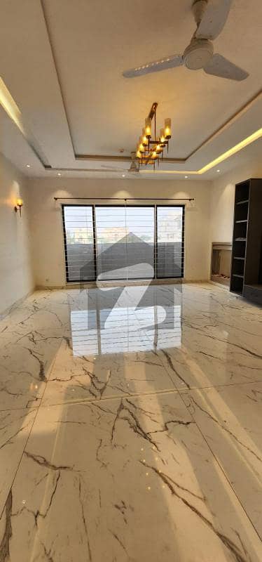 1 Kanal Upper Portion For Rent in DHA Phase 8 - Separate Entrance