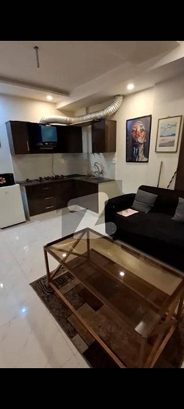 بحریہ ٹاؤن قائد بلاک بحریہ ٹاؤن سیکٹر ای,بحریہ ٹاؤن,لاہور میں 1 کمرے کا 2 مرلہ فلیٹ 70.0 ہزار میں کرایہ پر دستیاب ہے۔