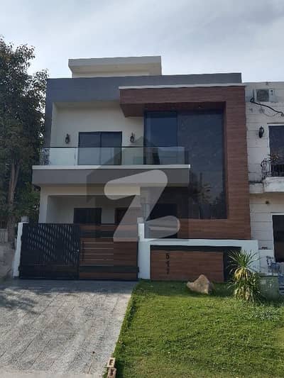Prime Location 4 Marla House In Islamabad Is Available For Sale