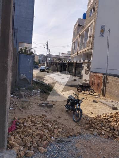 "130 Sq Yards Grey Structure House for Sale in Block 12 Prime Location"