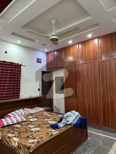 بورڈ آف ریونیو سوسائٹی - بلاک اے1 بی او آر ۔ بورڈ آف ریوینیو ہاؤسنگ سوسائٹی,لاہور میں 1 کمرے کا 2 مرلہ کمرہ 22.0 ہزار میں کرایہ پر دستیاب ہے۔