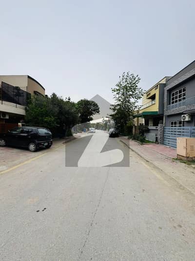 End Your Search For Residential Plot Here And sale Now