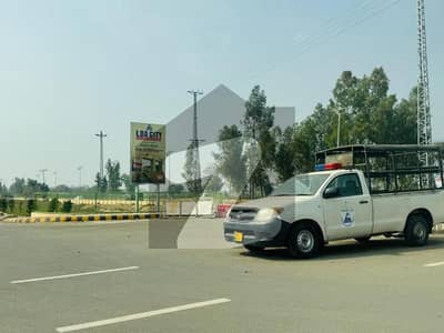 Most Near To Possession And Direct Access To Chanab Road 200 Feet Also Near To Etihad Town Commercial