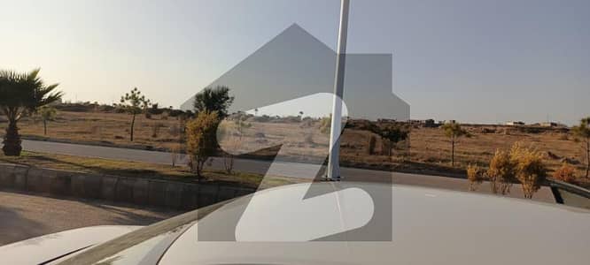 10 Kanal Corner Developed Possession Farmhouse Plot For Sale Block B, Gulberg Greens, Islamabad