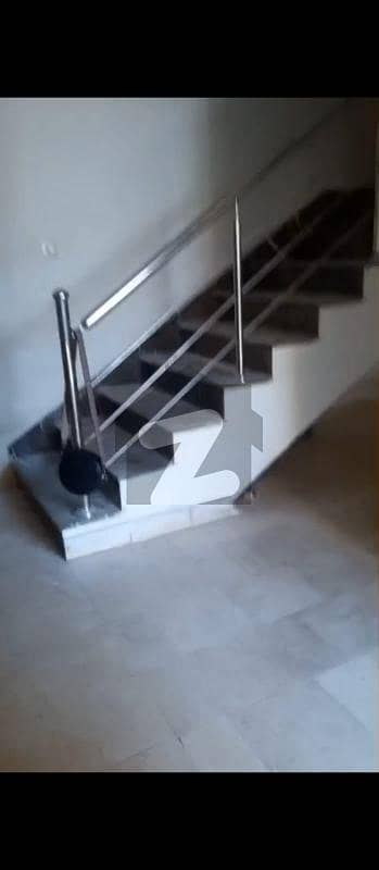 رِم جِھم وِلاز سکیم 33,کراچی میں 3 کمروں کا 5 مرلہ مکان 1.5 کروڑ میں برائے فروخت۔