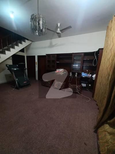 علامہ اقبال ٹاؤن ۔ سکندر بلاک علامہ اقبال ٹاؤن,لاہور میں 4 کمروں کا 10 مرلہ مکان 1.9 لاکھ میں کرایہ پر دستیاب ہے۔ علامہ اقبال ٹاؤن ۔ سکندر بلاک علامہ اقبال ٹاؤن,لاہور میں 4 کمروں کا 10 مرلہ مکان 1.9 لاکھ میں کرایہ پر دستیاب ہے۔