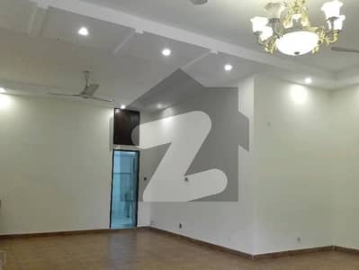 10 Marla House Upper Portion For Rent Prime Location Allama Iqbal Town Lahore