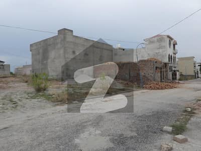 الحرم سٹی چکری روڈ,راولپنڈی میں 5 مرلہ رہائشی پلاٹ 32.4 لاکھ میں برائے فروخت۔