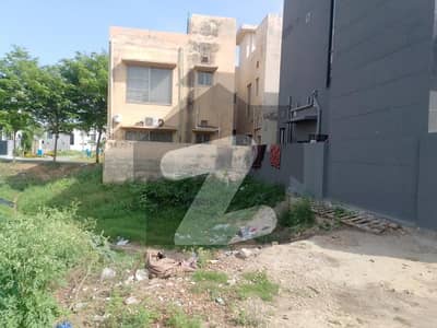 ڈی ایچ اے 9 ٹاؤن ۔ بلاک اے ڈی ایچ اے 9 ٹاؤن,ڈیفنس (ڈی ایچ اے),لاہور میں 5 مرلہ رہائشی پلاٹ 1.18 کروڑ میں برائے فروخت۔ ڈی ایچ اے 9 ٹاؤن ۔ بلاک اے ڈی ایچ اے 9 ٹاؤن,ڈیفنس (ڈی ایچ اے),لاہور میں 5 مرلہ رہائشی پلاٹ 1.18 کروڑ میں برائے فروخت۔