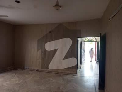 1 Kanal Lower Portion Is Available For Rent In Dha Phase 3 Near Mcdonald,s Y Block