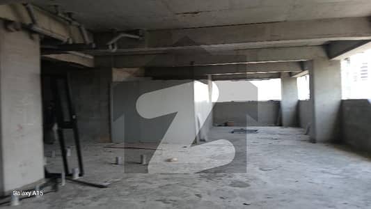 مین بلیوارڈ گلبرگ گلبرگ,لاہور میں 4 کنال دفتر 60.0 لاکھ میں کرایہ پر دستیاب ہے۔