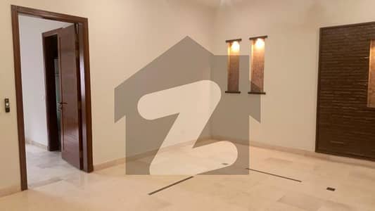 ڈی ایچ اے فیز 1 ڈی ایچ اے ڈیفینس,کراچی میں 4 کمروں کا 1 کنال مکان 11.5 کروڑ میں برائے فروخت۔