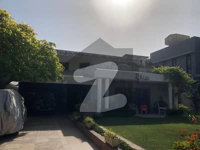 ڈی ایچ اے فیز 6 ڈی ایچ اے ڈیفینس,کراچی میں 5 کمروں کا 2 کنال مکان 7.5 لاکھ میں کرایہ پر دستیاب ہے۔