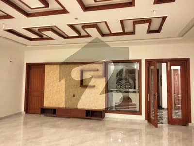 1 Kanal House for sale in Valencia Town