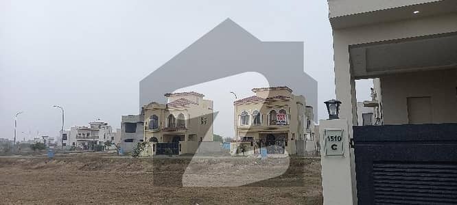 Sasata tareen Plot -329 -T -available for sale in dha phase 8 Block T