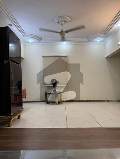 1000 Square Feet Flat In Stunning Clifton - Block 5 Is Available For rent