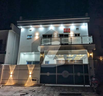 8 Marla Brand New House for Sale (7 bed, 8 bath, 3 kitchen)