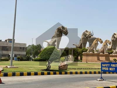 5 Marla Corner Plot Available For Sale In Block Hh Citi Housing Gujranwala